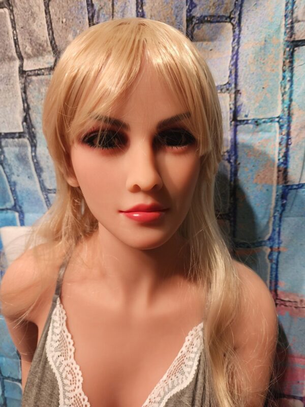 Super hot sex doll